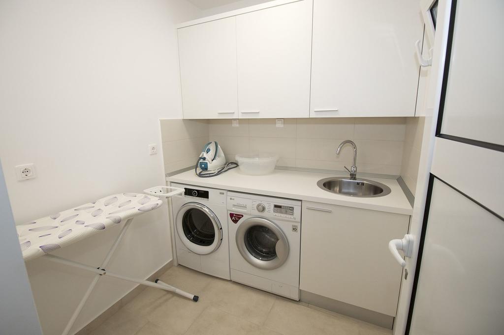 Lct Apartment Laura โอมิช ภายนอก รูปภาพ